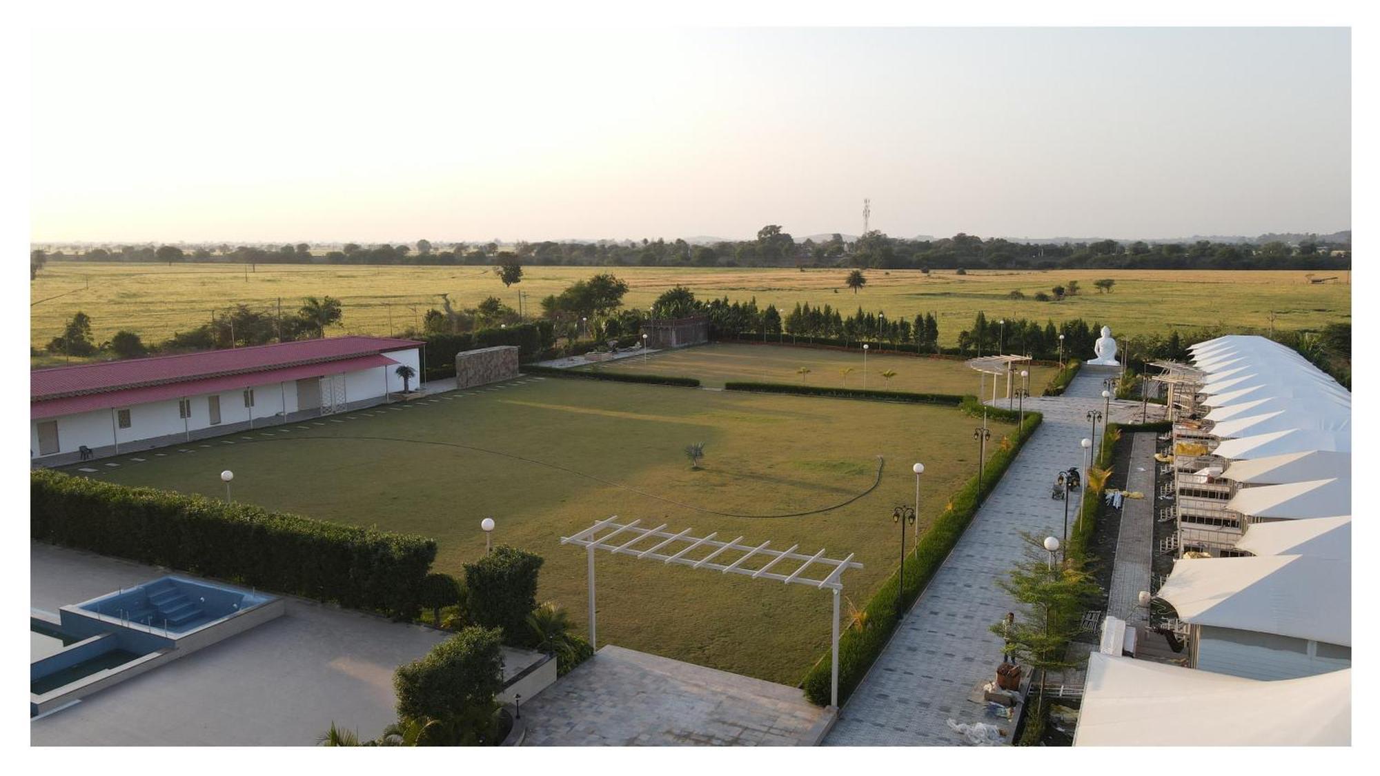 The Riverside Inn Vidisha Exteriér fotografie